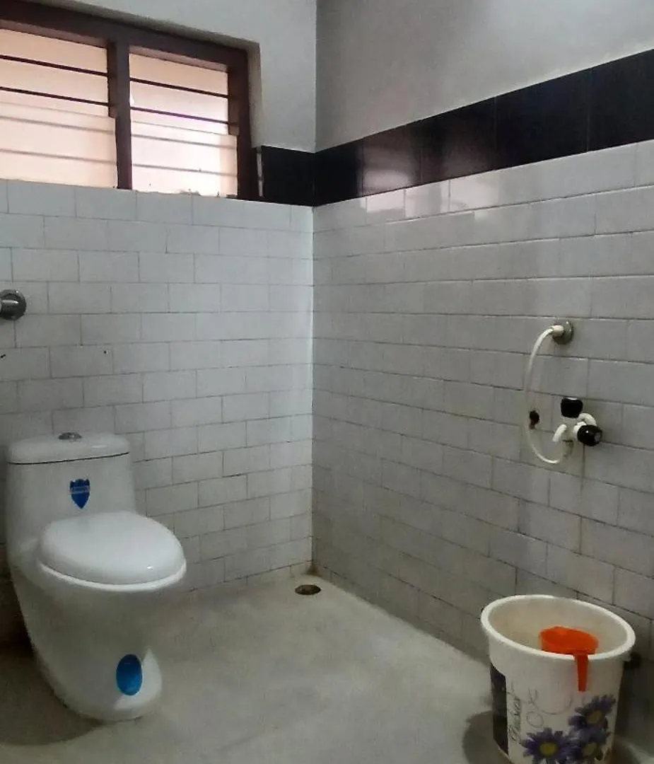 Hotel Manjeri Tourist Home India