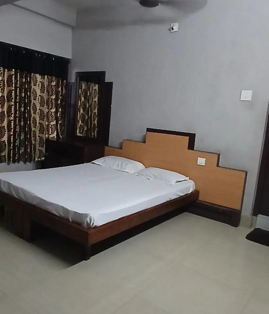 Hotel Manjeri Tourist Home